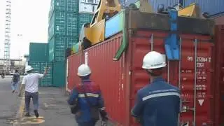 Spreader Twin Lift