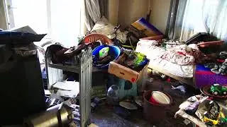 Kepez’de Çöp Ev Temizliği; 1 Kamyon Çöp Çıkarıldı