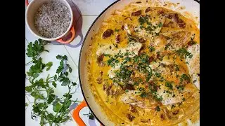 Creamy Chicken in white wine and Sundried tomato sauce recipe