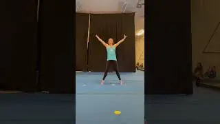 Tumbling (Ages 7 -12) Frozen Holiday Show Dance 2022