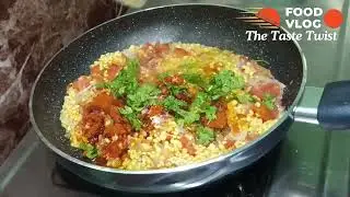 Aalu Aur Mung Ki Daal Ke Patte Recipe | आसान और स्वादिष्ट घर की रेसिपी