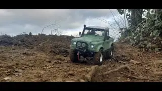 RC4WD D90 Gelande II. Symonsbury  Estate  Pt2