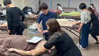 身体を上手く使ったデコルテ・首のマッサージDécolletage / neck massage that makes good use of the body