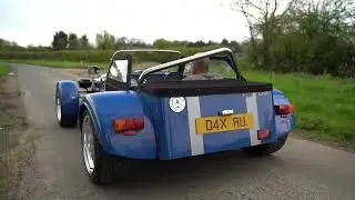DAX RUSH 3.9i V8 D4XRU - Total Headturners