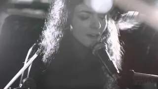 Sisterix - Foggy Dew \\ Coffee Hill Sessions