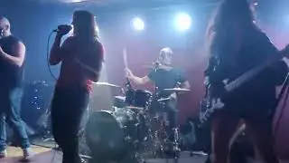 Embryo - Symptom of the Universe (Black Sabbath COVER) en Sangre Negra