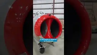 Для чего нужна эта дыра в носовой части МиГ-15?