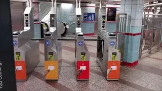 CTA Red Line - Lake Station