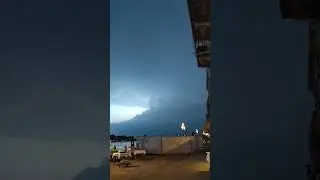 Lightning 🌩️ storm in Venice, Italy - July 19th, 2023 &lrm;@italy4suitcasesandacat&nbsp;(2)