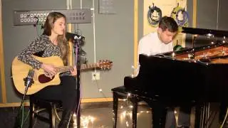 Becca Roth - Candles (Cover) by Daughter - Live in Studio E