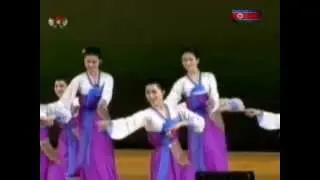 KCTV - Cor&eacute;ia do Norte - Dan&ccedil;a Folcl&oacute;rica - (조선중앙방송)