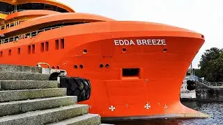 Schleusung Windpark Versorgerschiff EDDA BREEZE offshore supply ship hauling Emden LALI8 IMO 9915923