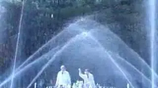 EepyBird.com Diet Coke & Mentos 3