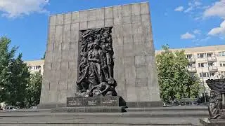 The monument to the Warsaw Ghetto