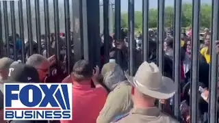 Images show Border Patrol 'unable' to stop large wave of migrants