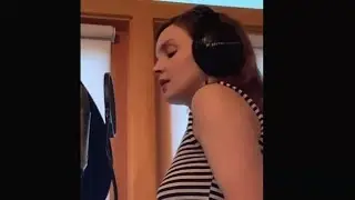 CHV4 home recording, not without its problems (CHVRCHES / Lauren Mayberry)