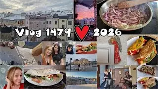 Burger v tortille? Kadeřnice, mrazy a jiné radosti