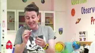 Phil of Science teaches you how to make a Bristlebot! | @RT&Eacute; Kids