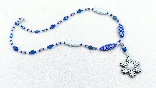 Wintry mix necklace with Kraftika Czech Exclusive Nov 25 box