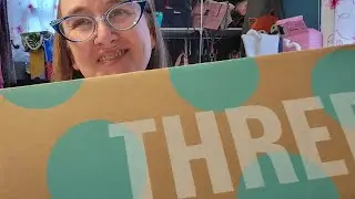 Thread Up Rescue Box - Unboxing my first one - DIY T-shirts