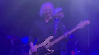 Howl Owl Howl 🦉 &ldquo;She Talks To Angels&rdquo; 😇 (Black Crowes) 11/12/2025 Philadelphia 