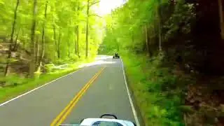 Top-Down Thrills: Conquering the Tail of the Dragon in Jeeps - Hyperlapse Video
