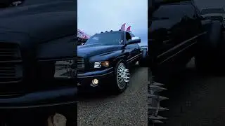 🔥 2025 BEAST OWNS Lone Star Throwdown! #SickSlammedTrucks #BaggedTrucks #LonestarThrowdown