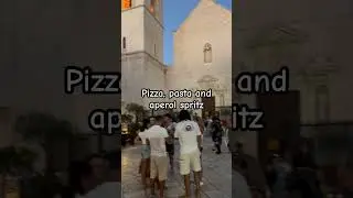 An Italian 🇮🇹 sunset dinner #travel #italytourism #puglia #italiancity #pizza #pasta #shorts