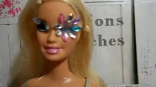 AYO CORALIE - BARBIE YOUTUBEUSE SE TRANSFORME COMME ELLE