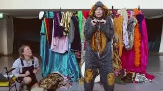 DragonBird at Home: Charlie's Wardrobe