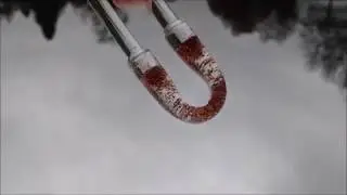 Noch mehr Experimente - Kikis welterste Schneekugel- Haarforke aus Acryl