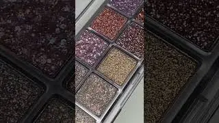 Eyeshadow glitter palette 👀💅 #shorts #makeup #glitter #eyemakeup #eyeshadow #new #viral #products