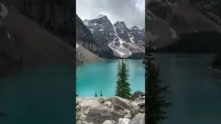 #lakemoraine #banff #lake #nature #canada #banfftour #canadatravel #banffcanada #banffalberta