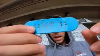 CATFISHBBQ UNBOXING while I wait for the train