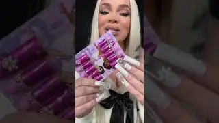 Glamour in Every Stroke: Trisha Paytas Unveils Her Latest Nail Style Creations!