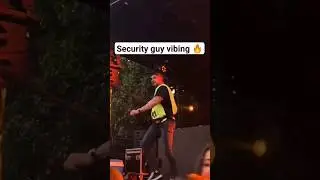 🔥Security bringing the heat😅 #shorts #rave #techno #ravelove #dance #viral 📩Video Credit Unknown📌