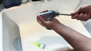 Haakaa Silicone Cleaning Brush Review | Tiny Tool, Big Difference
