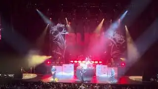 Bush- Machinehead Live @ Mohegan Sun Arena, Uncasville, CT 12/14/25