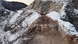 Obilaznica oko Užica i most preko reke Đetinje - dron snimak
