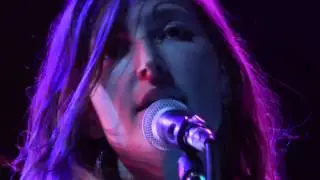 Warpaint BURGUNDY KRIMSON Hammersmith March 2015