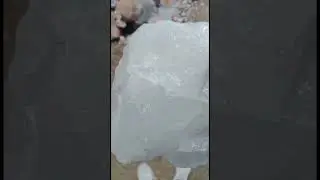 Quartz lumps exports quality #quartz #minerals #mines #yesgroupofminerals #rawmaterials #china