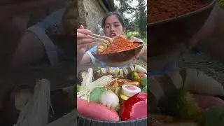🍲🔥😋 Czas na jedzenie Hotpotu z Guizhou Weijie 🍲🔥😋