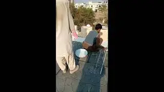 Pouring of crystal solar chips