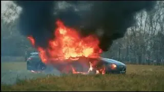 A Russian man burns his $ 170,000 Mercedes GT 63 s You won't believe the shock