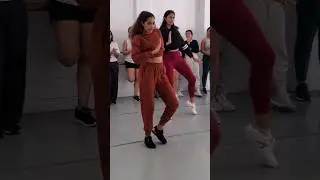 Kamariya | Bollywood Funk Dance | @malvikarajdance