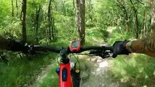 Test Specialized Turbo Levo  2022 con Forcella Ohlins RXF 38 m 2