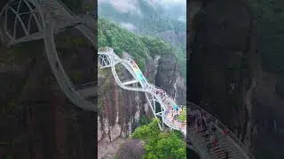 Would You Cross This? China's Terrifying Ruyi Glass Bridge 460ft in the Air!
