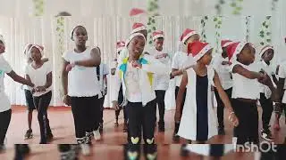 students of Eagle spirit celebrating🥳🥳 the birth of Jesus 👶👶