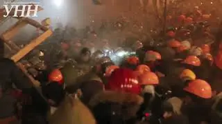 Maidan Clearing by Berkut: Instytutska Street, Kyiv (11.12.2013)