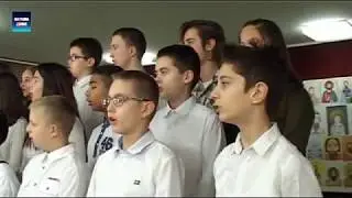 Smed.Palanka - Secenje slavskog kolaca u OS Olga Milosevic 27.1.2018